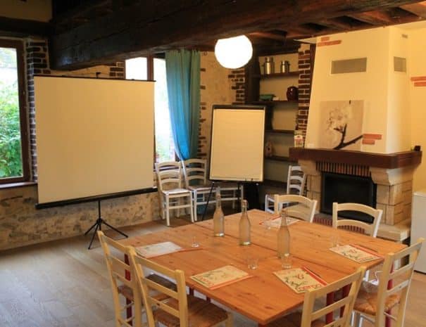 Location salle de réunion équipée près de Paris Ile de France