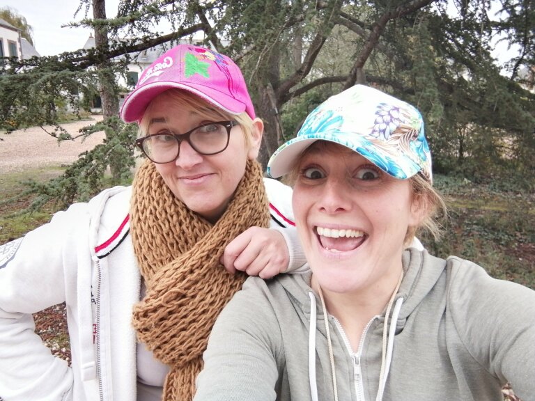 coachs d'un challenge olympiades à Family Ecolodge Puisaye, une petite entreprise au service du territoire, un lieu de séminaire écoresponsable